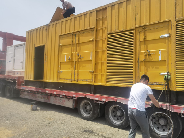 静海发电机出租100KW发电机需要什么规格的电缆线?
